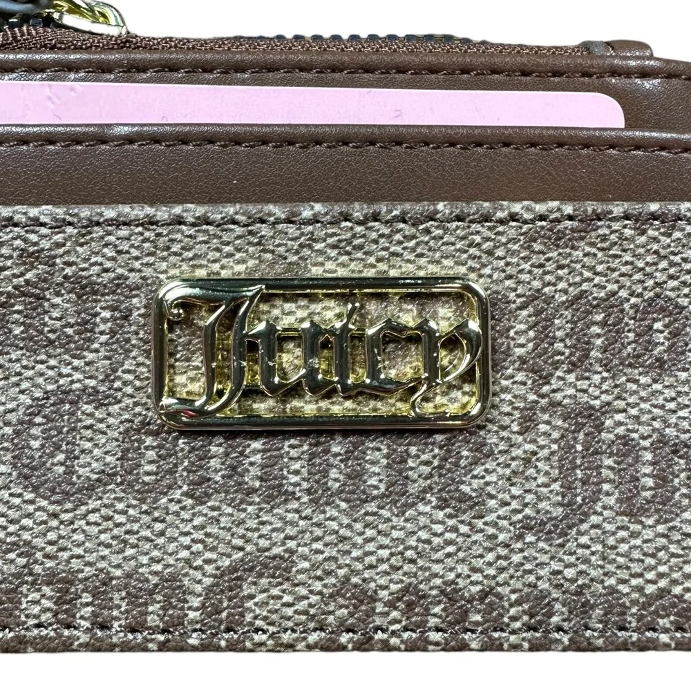 JUICY COUTURE : NWT Brown  Leather Wallet Card Holder Keychain with Gold Logo
